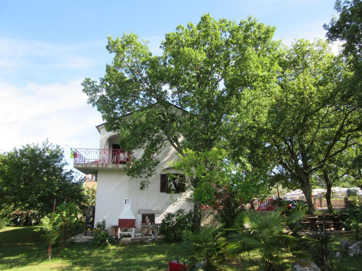 Villa Kucan Porat  Εξωτερικό φωτογραφία